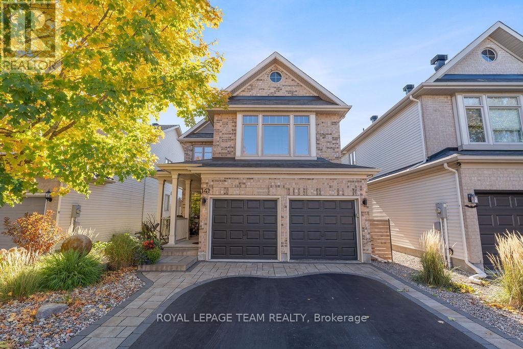 141 Trail Side Circle, Ottawa, ON - Outdoor With Facade