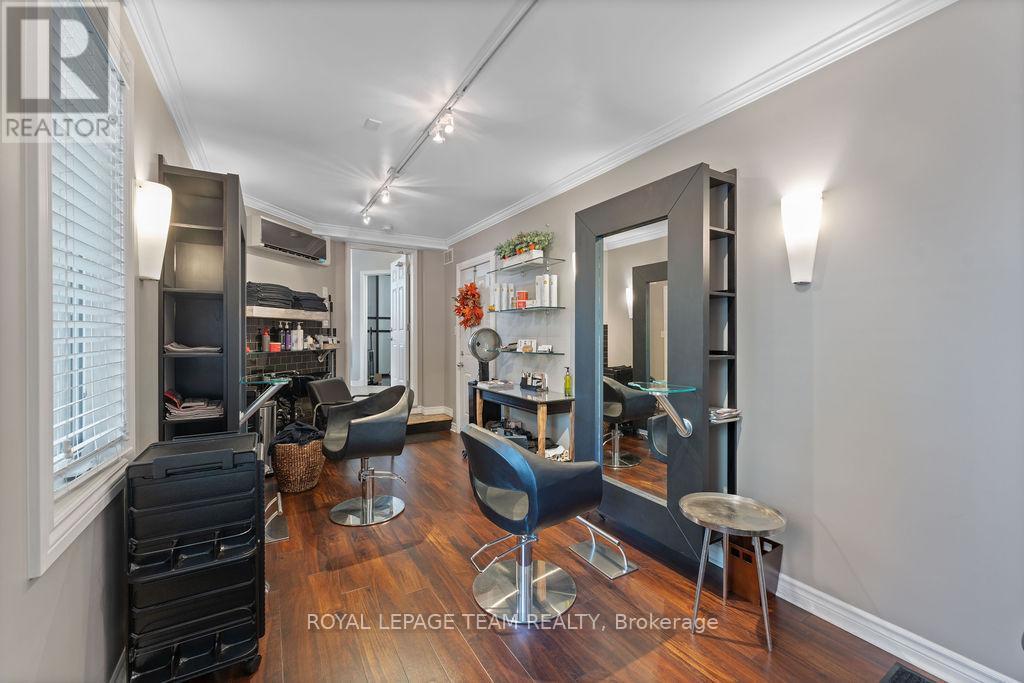 141 Trail Side Circle, Ottawa, ON - Indoor Photo Showing Other Room