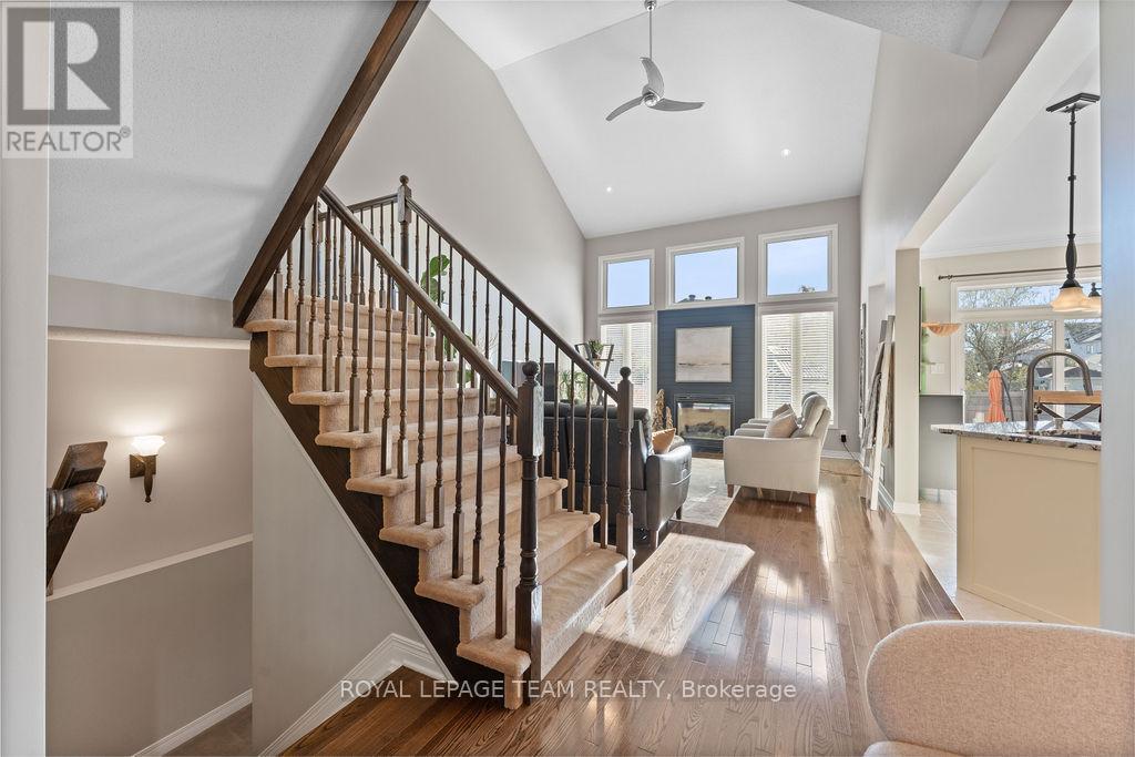 141 Trail Side Circle, Ottawa, ON - Indoor Photo Showing Other Room