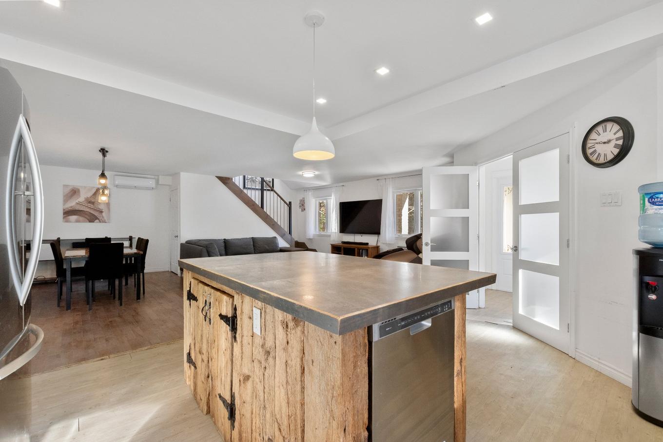 Hall - 4794 Ch. Johanne, Rawdon, QC - Indoor