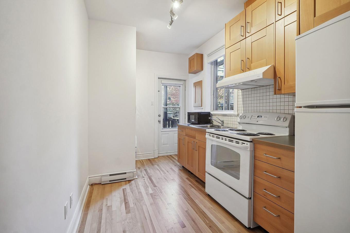 Kitchen - 5305 Rue Marquette, Montréal (Le Plateau-Mont-Royal), QC - Indoor Photo Showing Kitchen