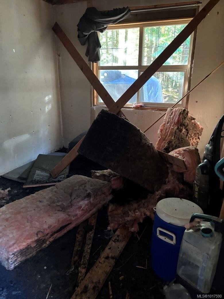 720 Spider Lake Rd, Qualicum Beach, BC