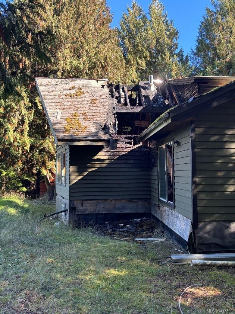 720 Spider Lake Rd, Qualicum Beach, BC