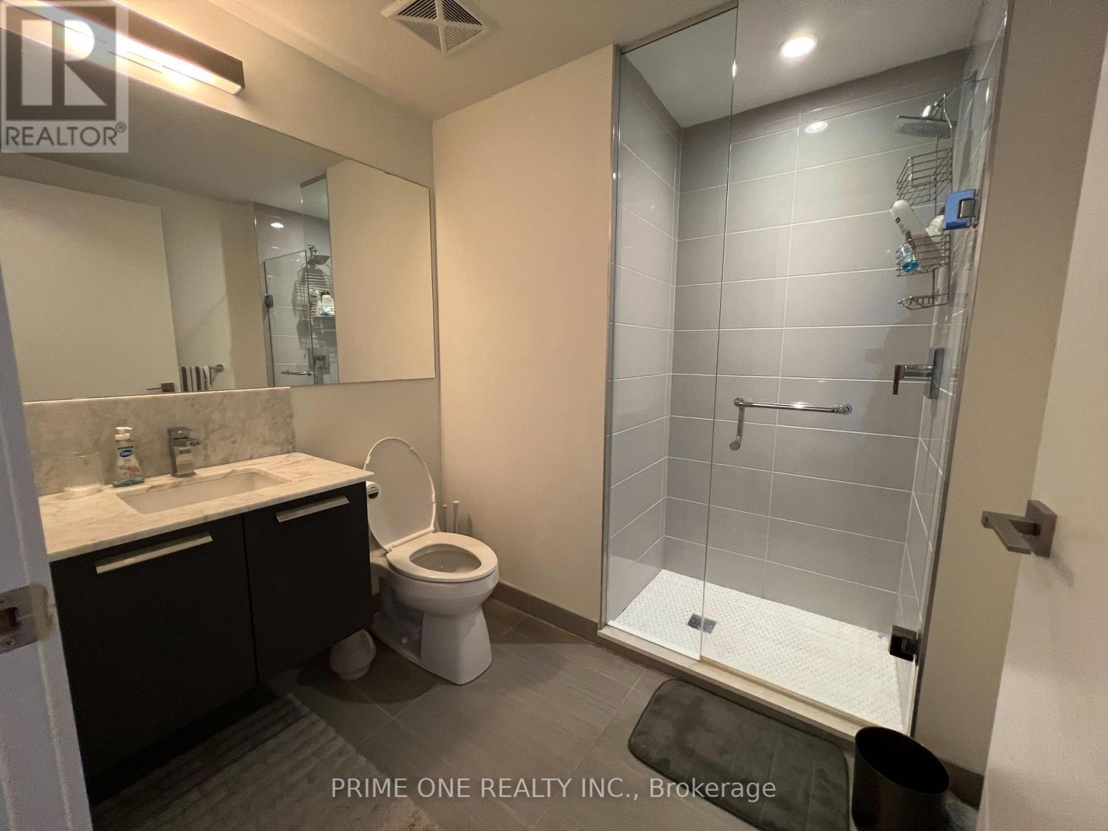 2507 - 28 Wellesley Street E, Toronto, ON - Indoor Photo Showing Bathroom