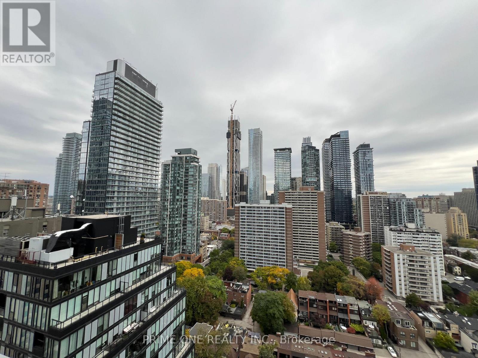 2507 - 28 Wellesley Street E, Toronto, ON - Outdoor