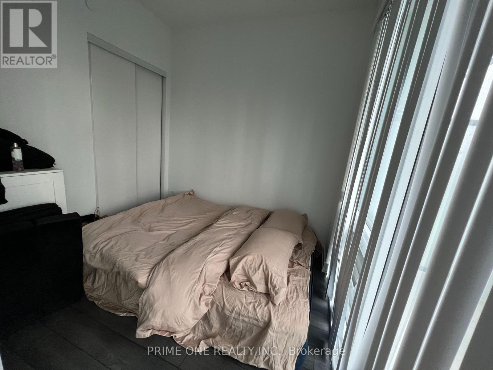 2507 - 28 Wellesley Street E, Toronto, ON - Indoor Photo Showing Bedroom