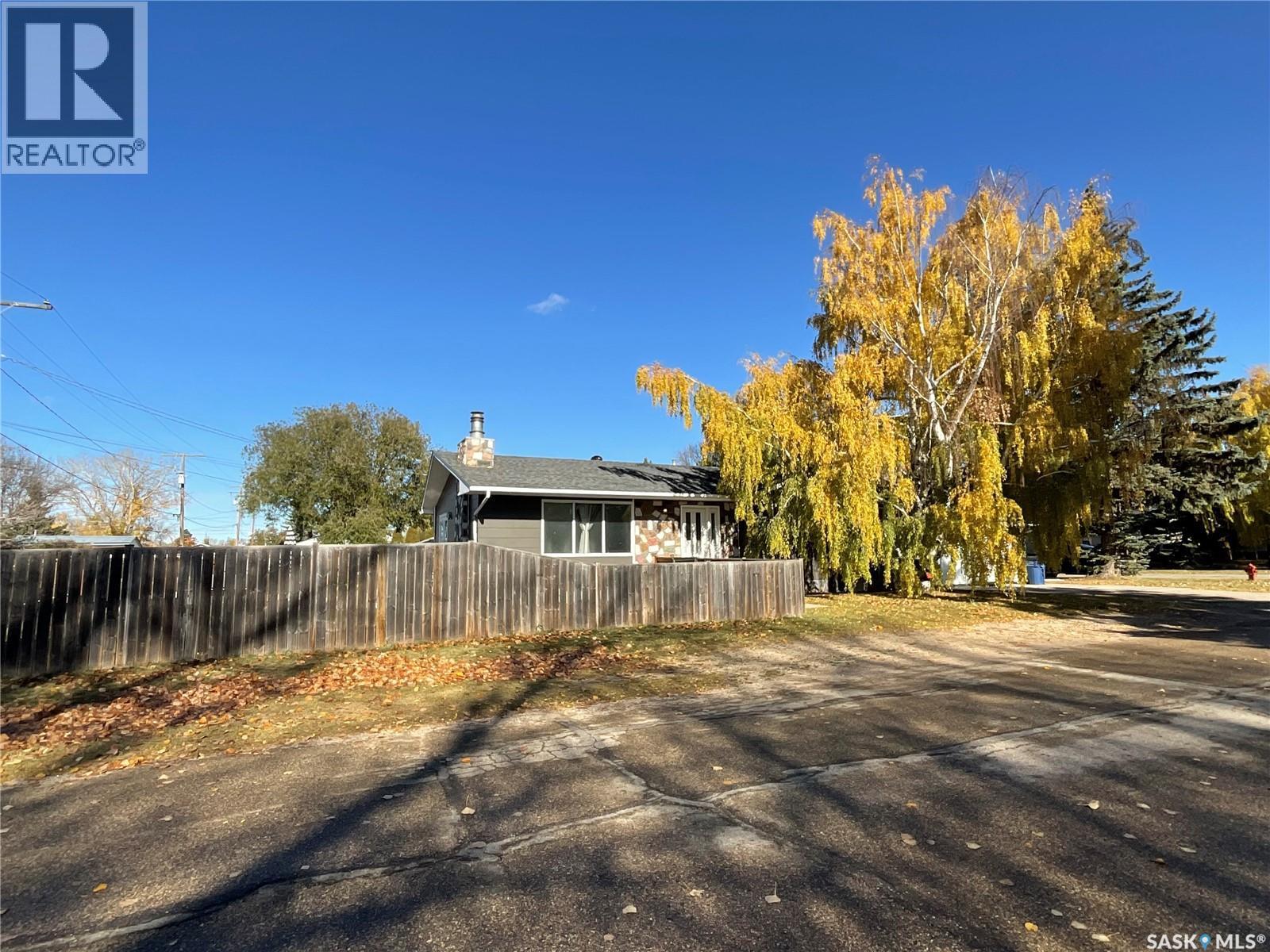 511 6Th Avenue, Cudworth, SK - Outdoor