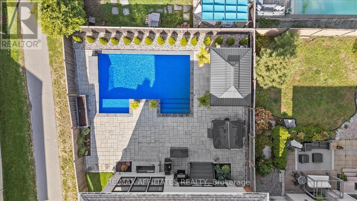 308 Equine Way, Ottawa, ON - Outdoor With In Ground Pool