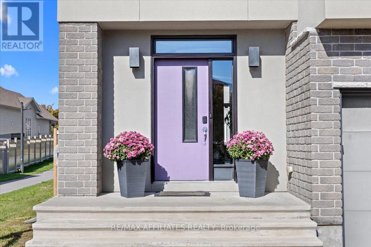 308 Equine Way, Ottawa, ON - Outdoor