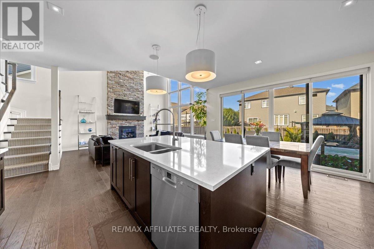 308 Equine Way, Ottawa, ON - Indoor Photo Showing Kitchen With Double Sink With Upgraded Kitchen