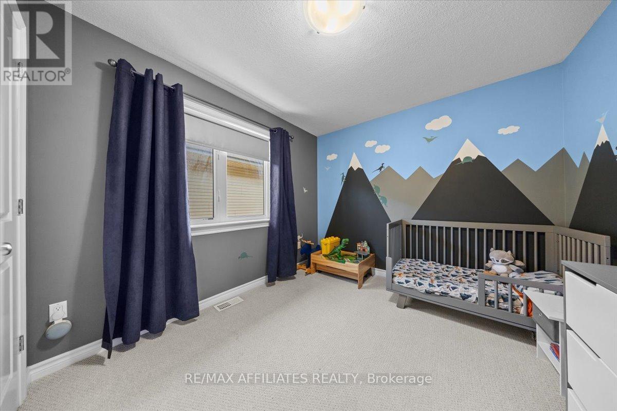 308 Equine Way, Ottawa, ON - Indoor Photo Showing Other Room