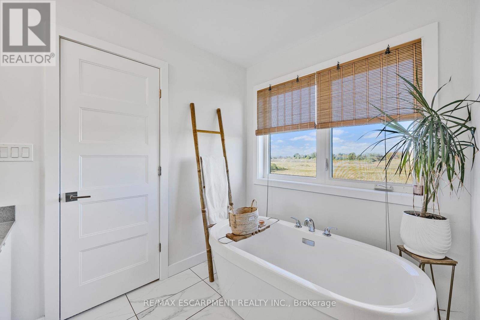 52 Bedrock Drive, Hamilton, ON - Indoor