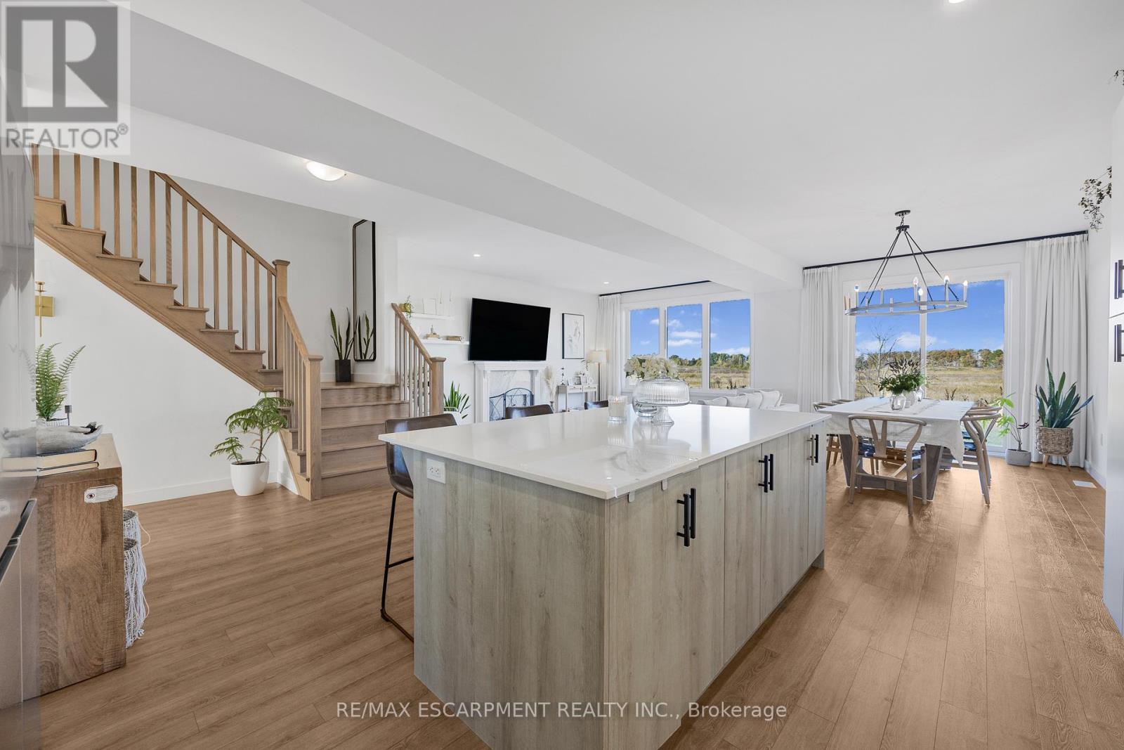 52 Bedrock Drive, Hamilton, ON - Indoor