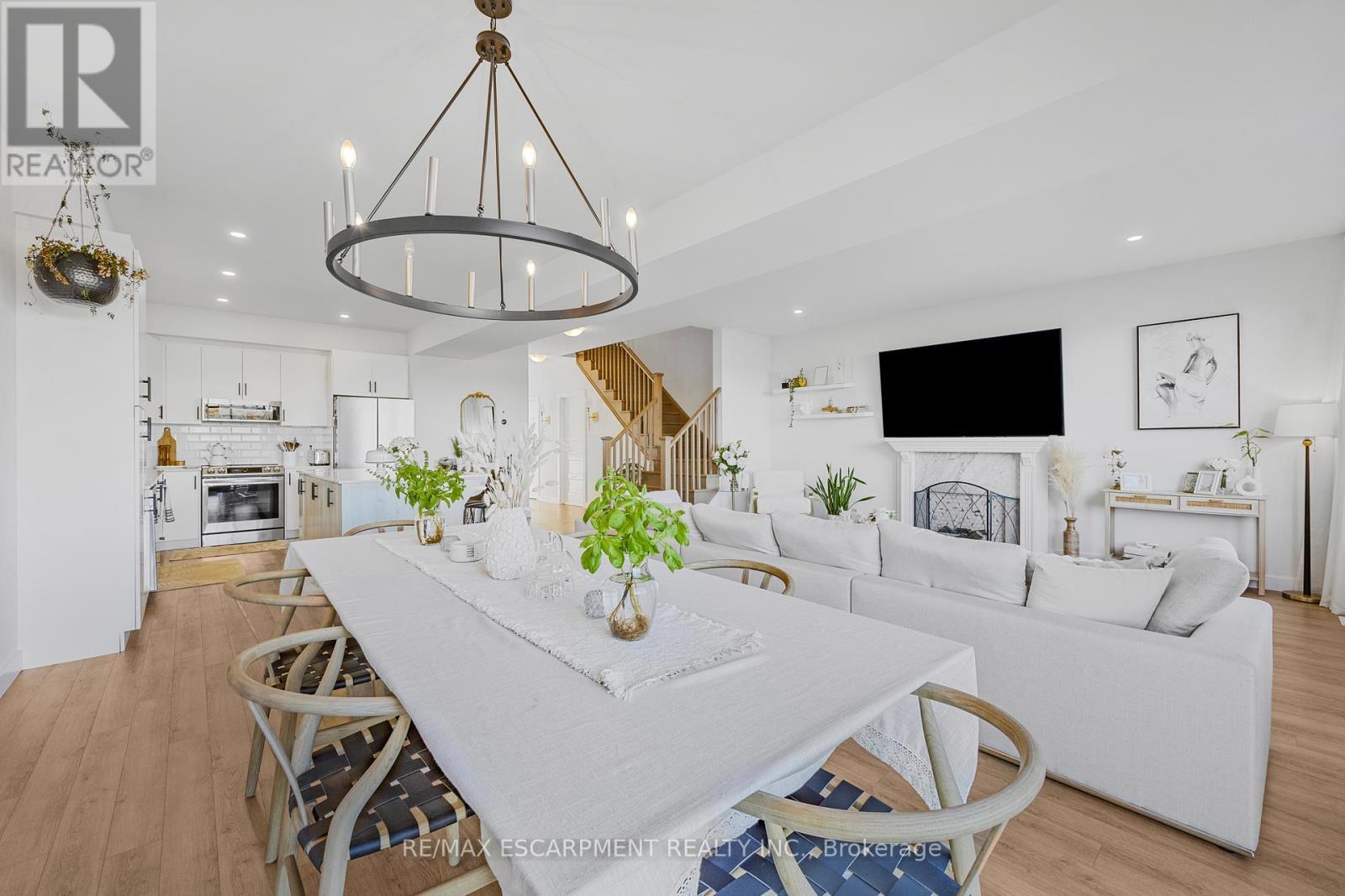 52 Bedrock Drive, Hamilton, ON - Indoor With Fireplace