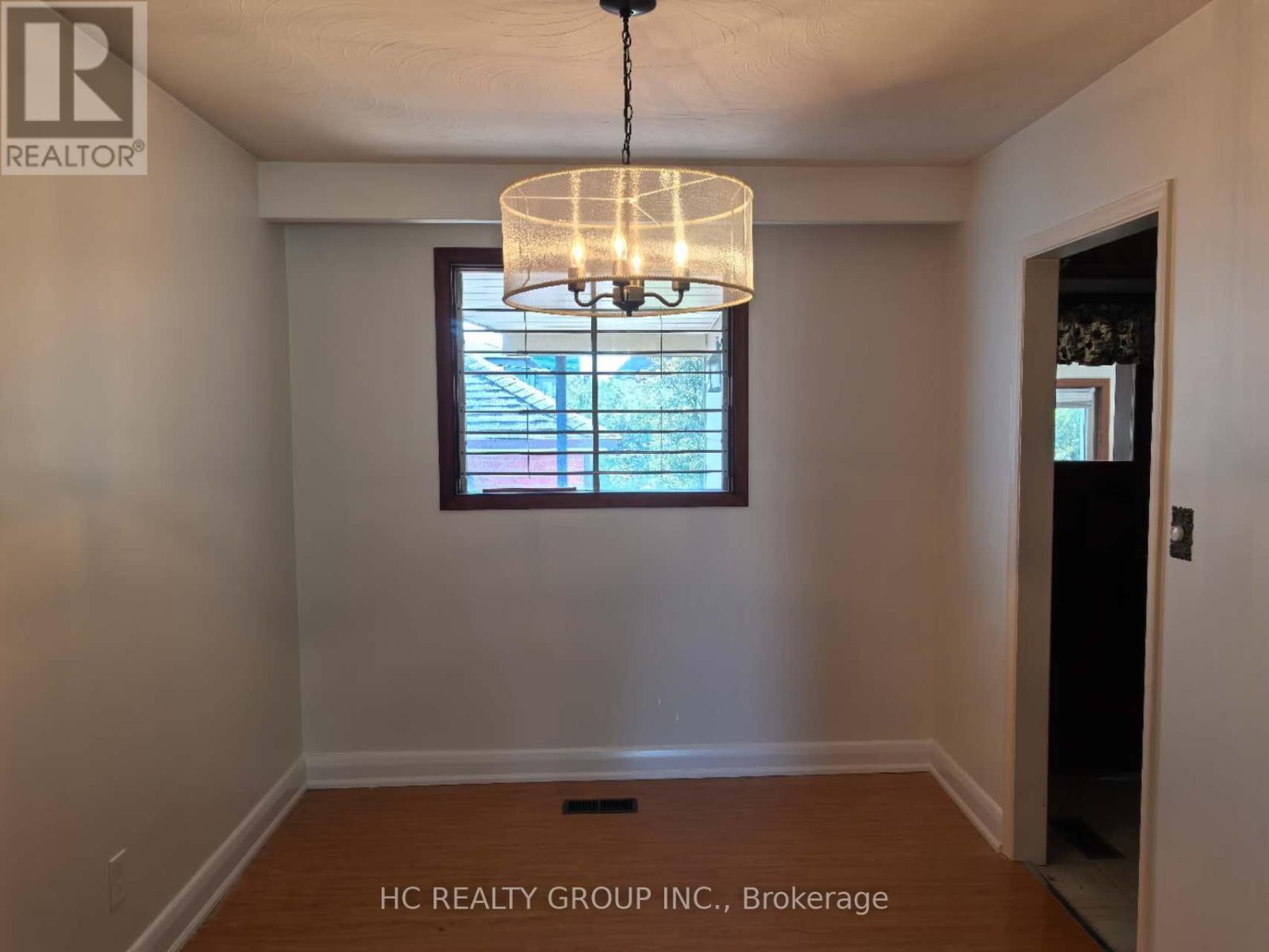 21 Norcross Road, Toronto, ON - Indoor Photo Showing Other Room