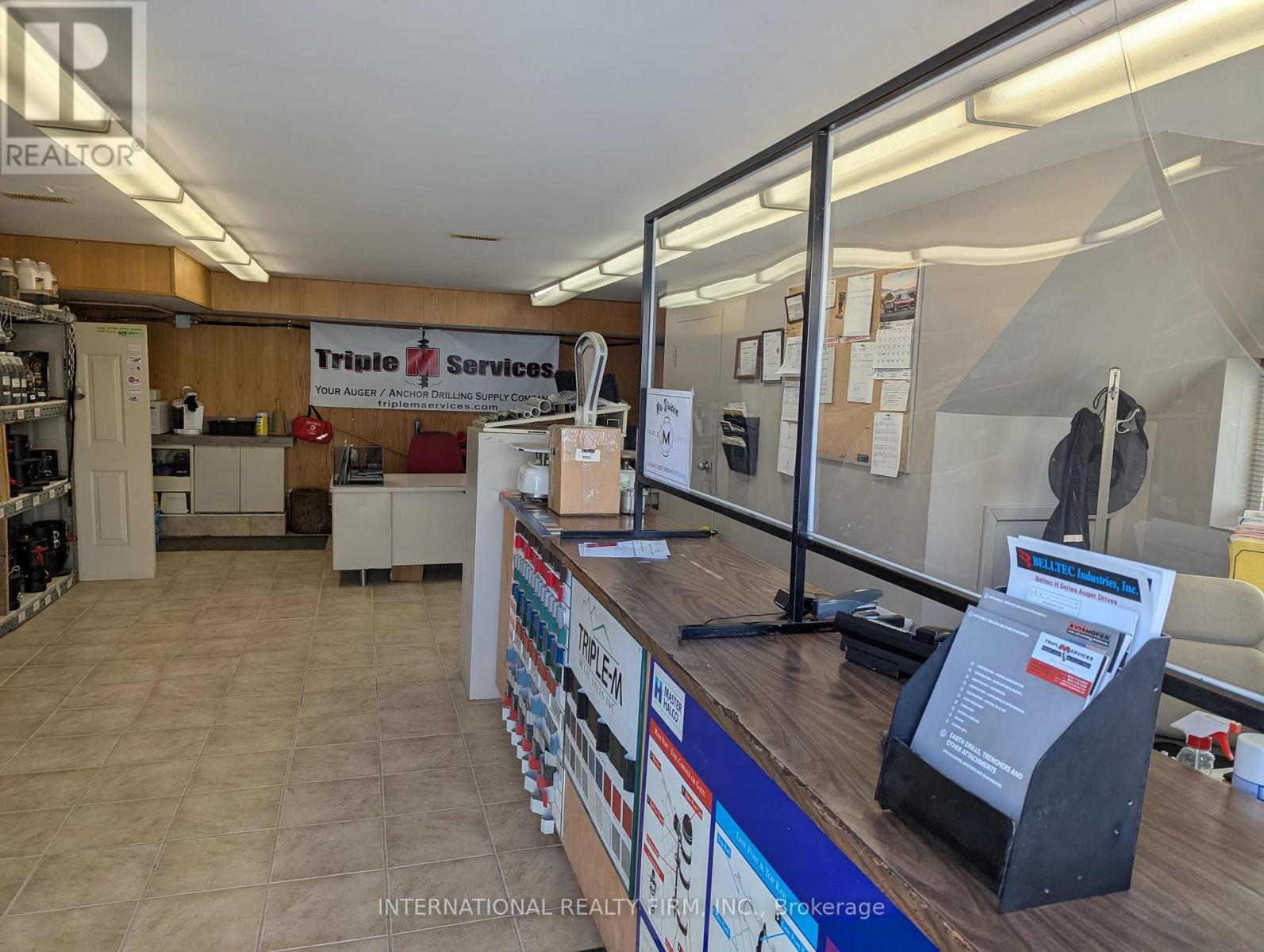 548 Junction Road, Haldimand, ON