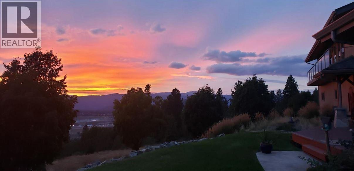 Evening View looking Northwest - 5705 Upper Booth N Road, Kelowna, BC - Outdoor With View