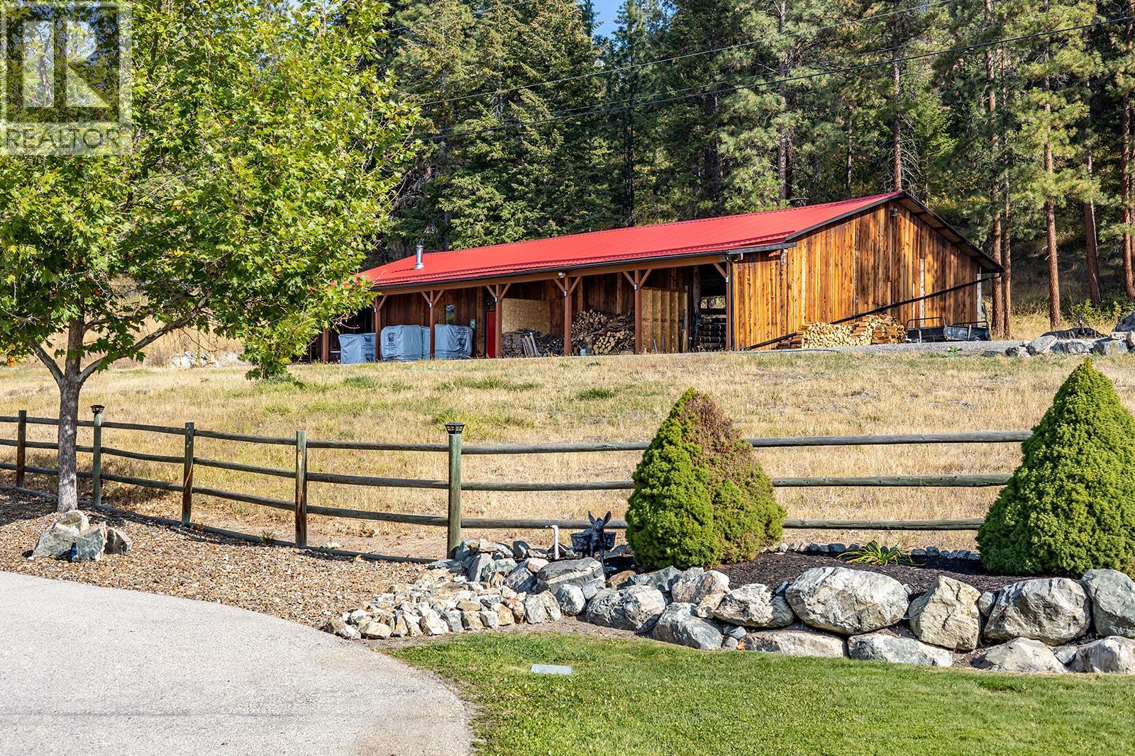 5705 Upper Booth N Road, Kelowna, BC - Outdoor With Deck Patio Veranda