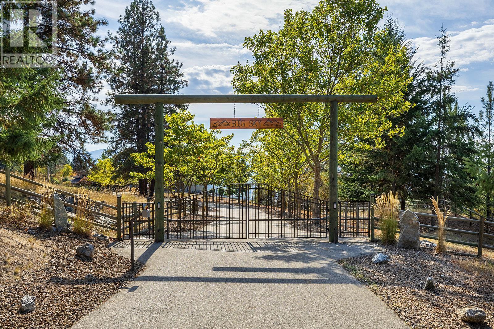 Welcome to Big Sky Estate - 5705 Upper Booth N Road, Kelowna, BC - Outdoor