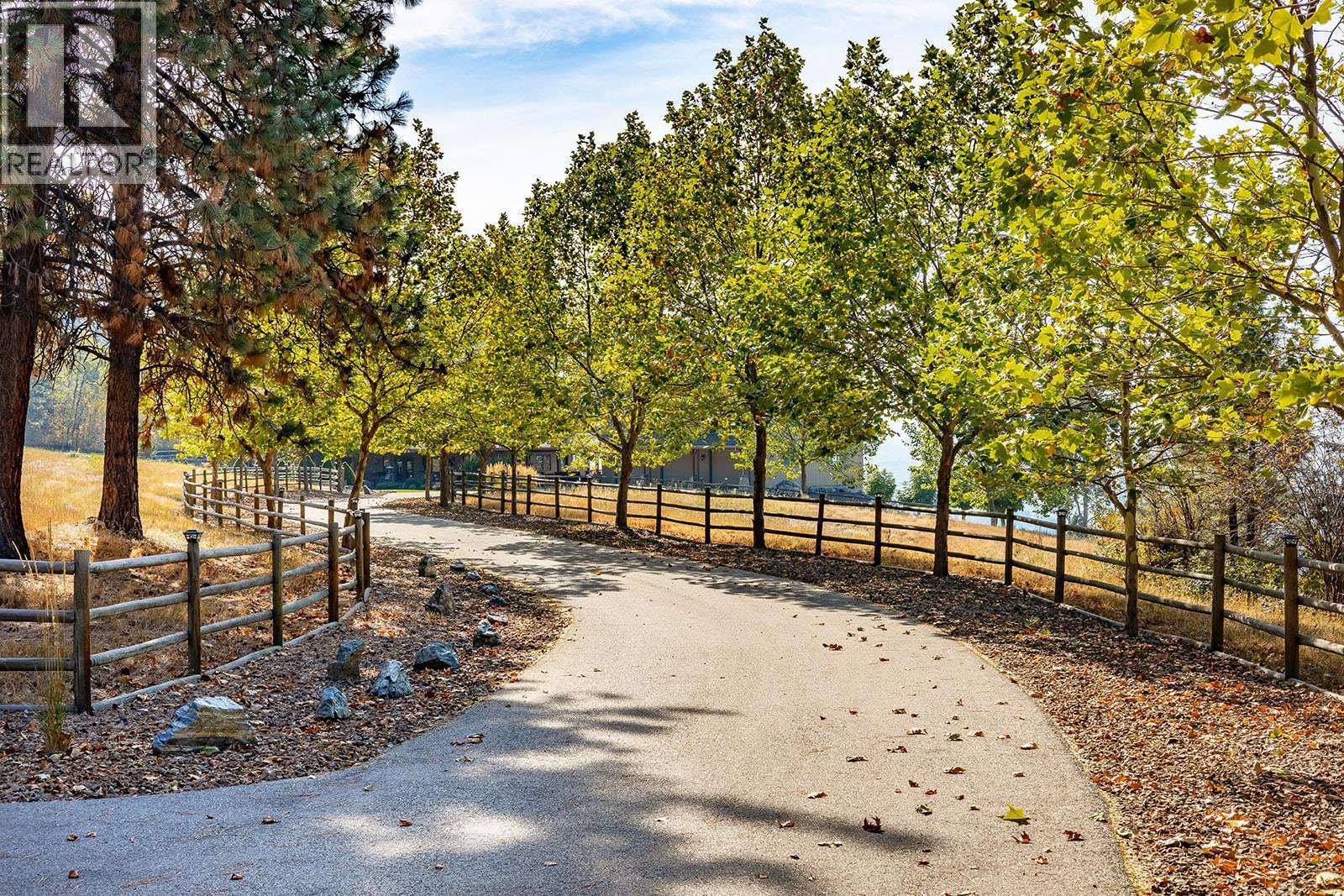 Coming down the Country Lane - 5705 Upper Booth N Road, Kelowna, BC - Outdoor