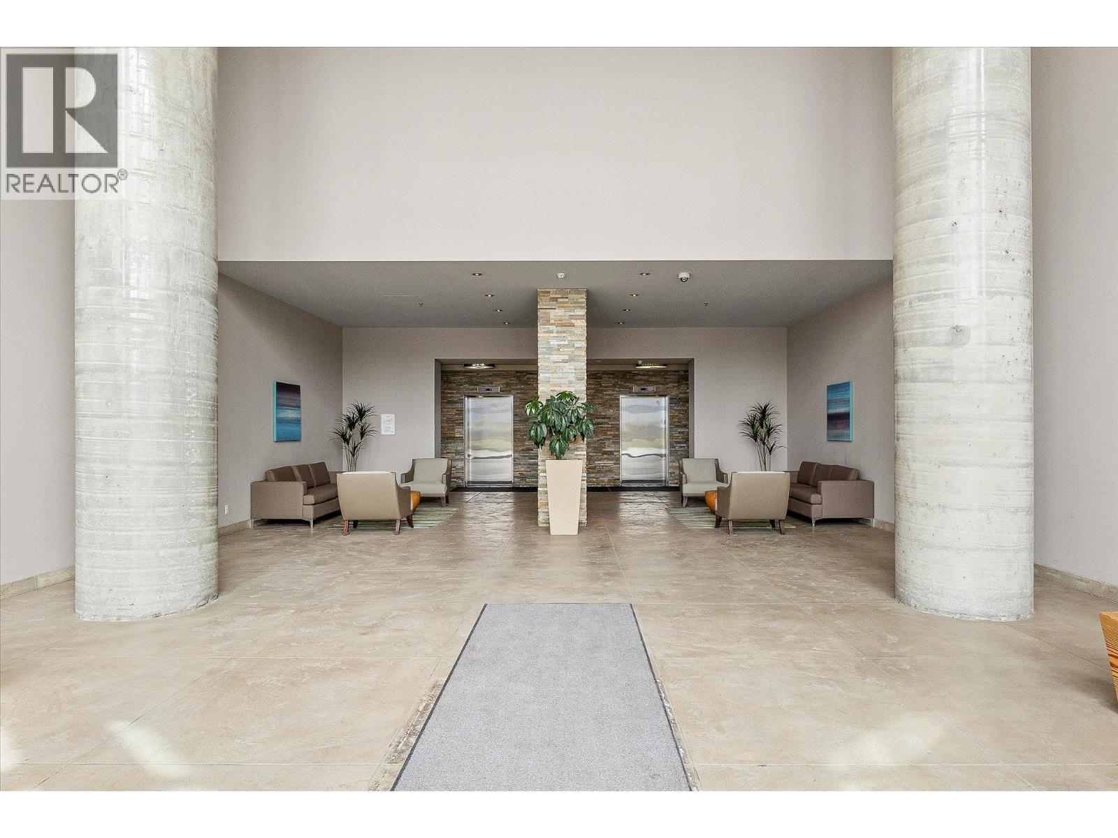 2040 Springfield Road Unit# 401, Kelowna, BC - Indoor Photo Showing Other Room