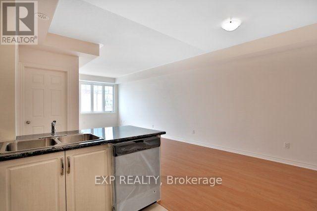 21-02 - 2420 Baronwood Drive, Oakville, ON - Indoor