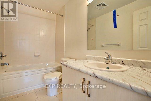 21-02 - 2420 Baronwood Drive, Oakville, ON - Indoor Photo Showing Bathroom