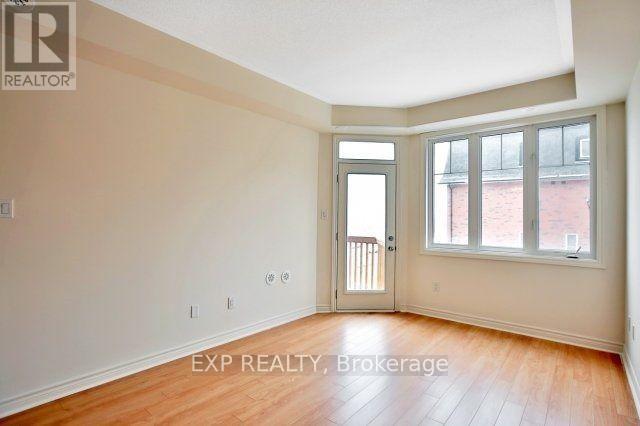 21-02 - 2420 Baronwood Drive, Oakville, ON - Indoor Photo Showing Other Room