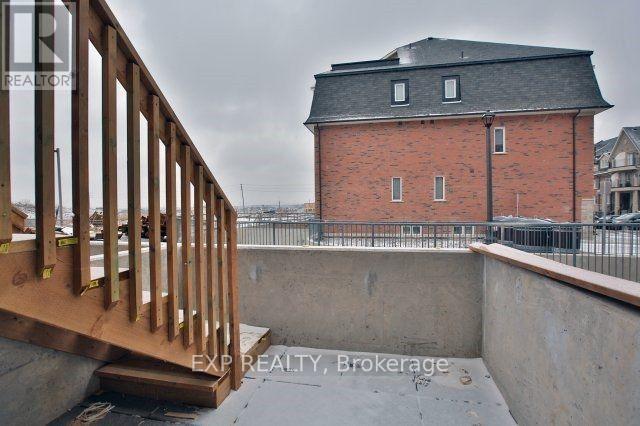 21-02 - 2420 Baronwood Drive, Oakville, ON - Outdoor With Exterior