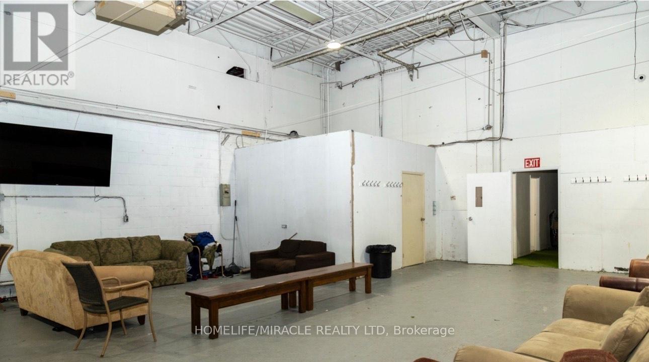 7289 Torbram Road, Mississauga, ON