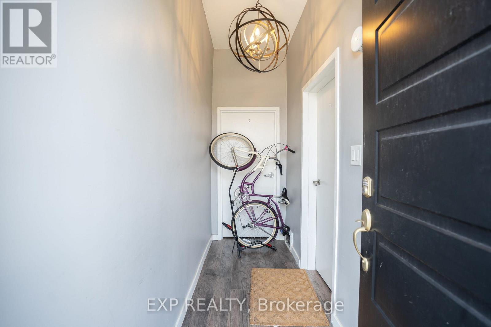 165 Emerald Street N, Hamilton, ON - Photo Showing Other Room