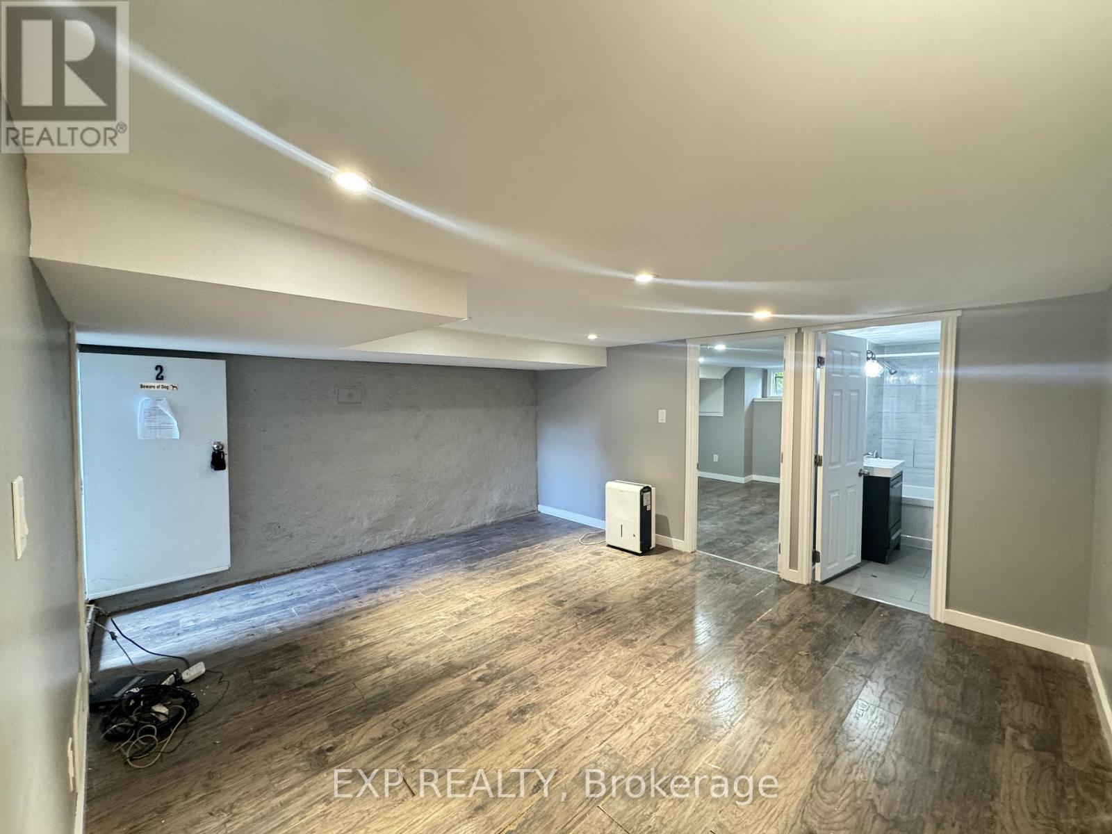 165 Emerald Street N, Hamilton, ON - Indoor Photo Showing Other Room