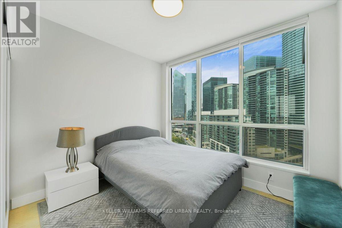 2011 - 228 Queens Quay W, Toronto, ON - Indoor Photo Showing Bedroom