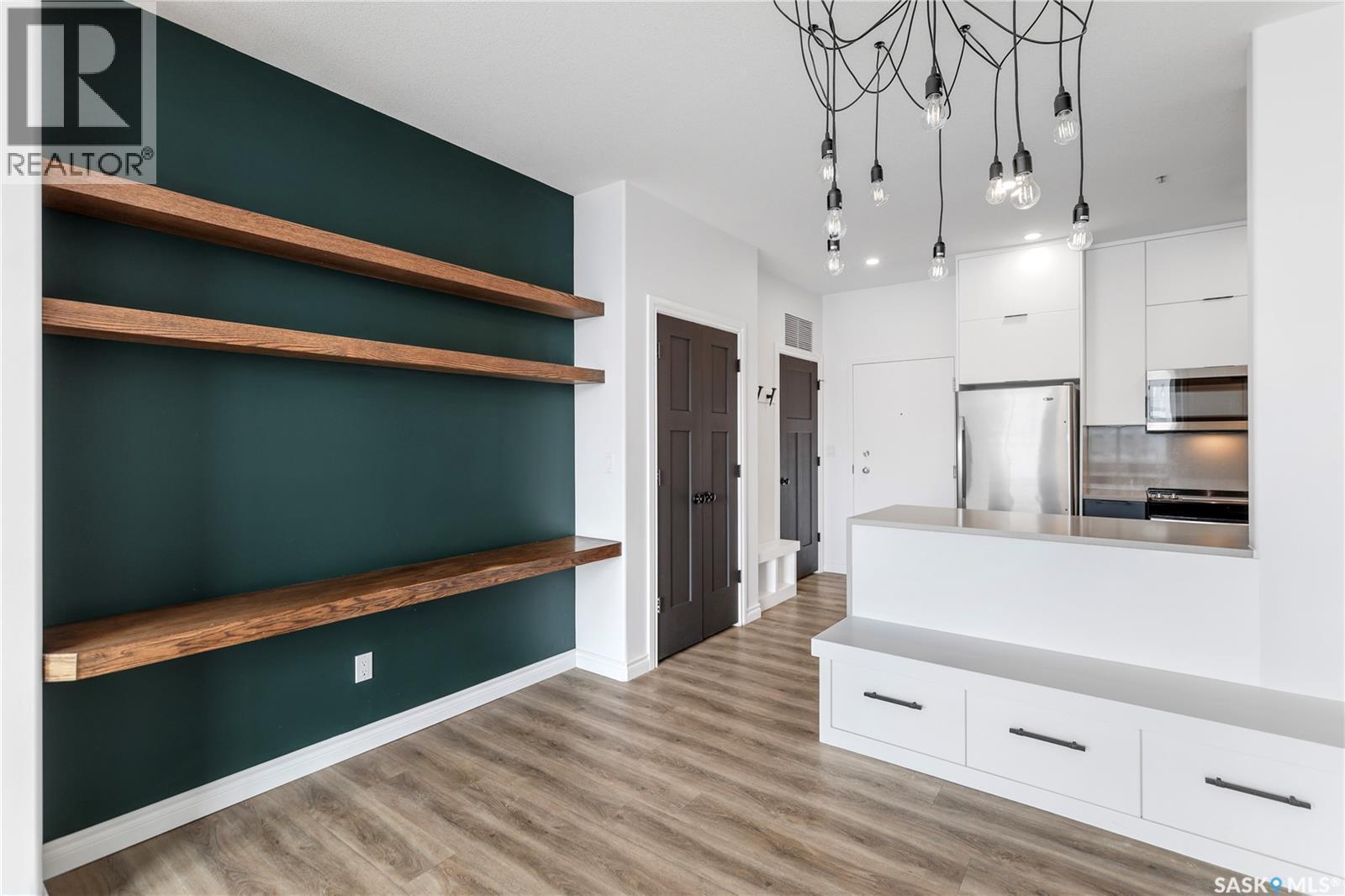 1105 1867 Hamilton Street, Regina, SK - Indoor