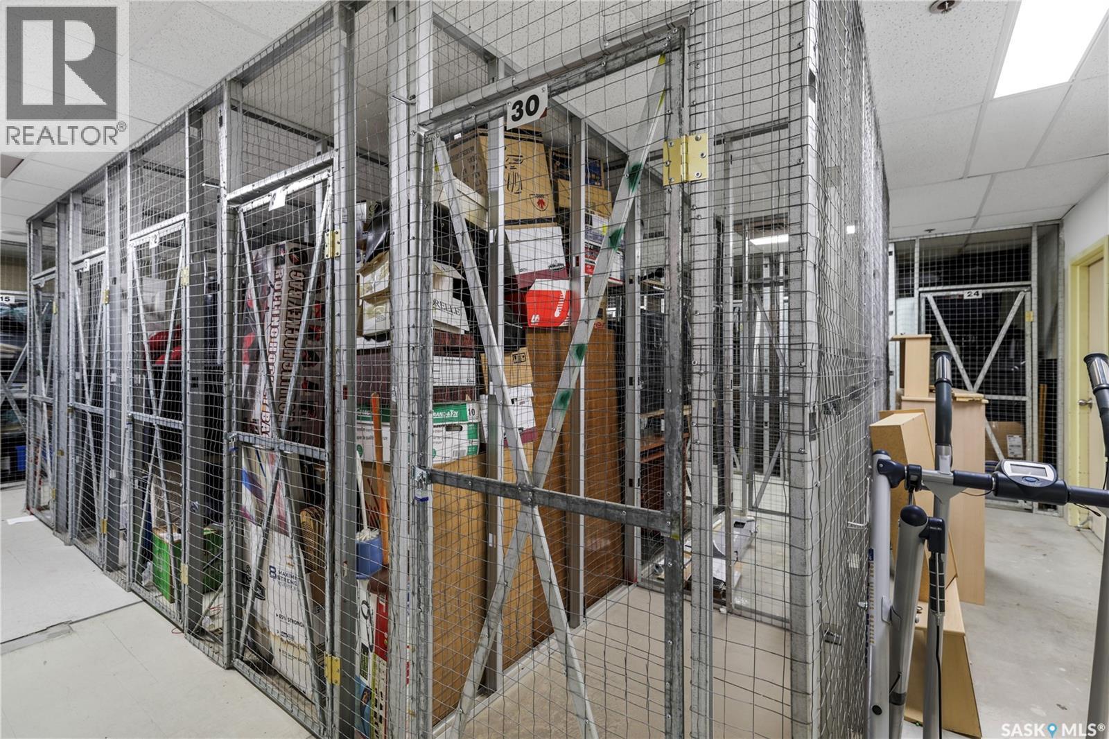 1105 1867 Hamilton Street, Regina, SK - Indoor With Storage