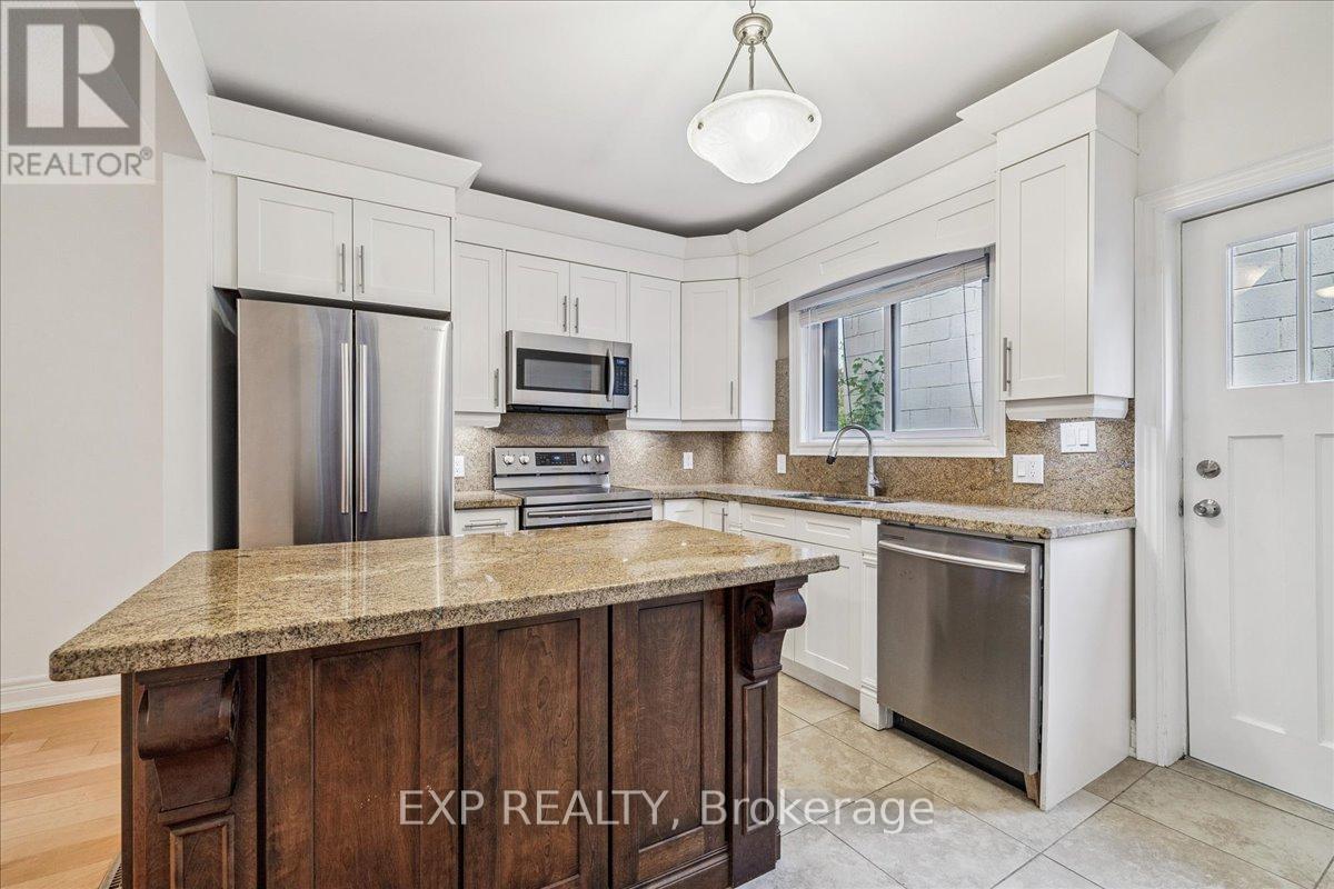 Kitchen - 29 Case Street, Hamilton, ON - Indoor Photo Showing Kitchen With Stainless Steel Kitchen