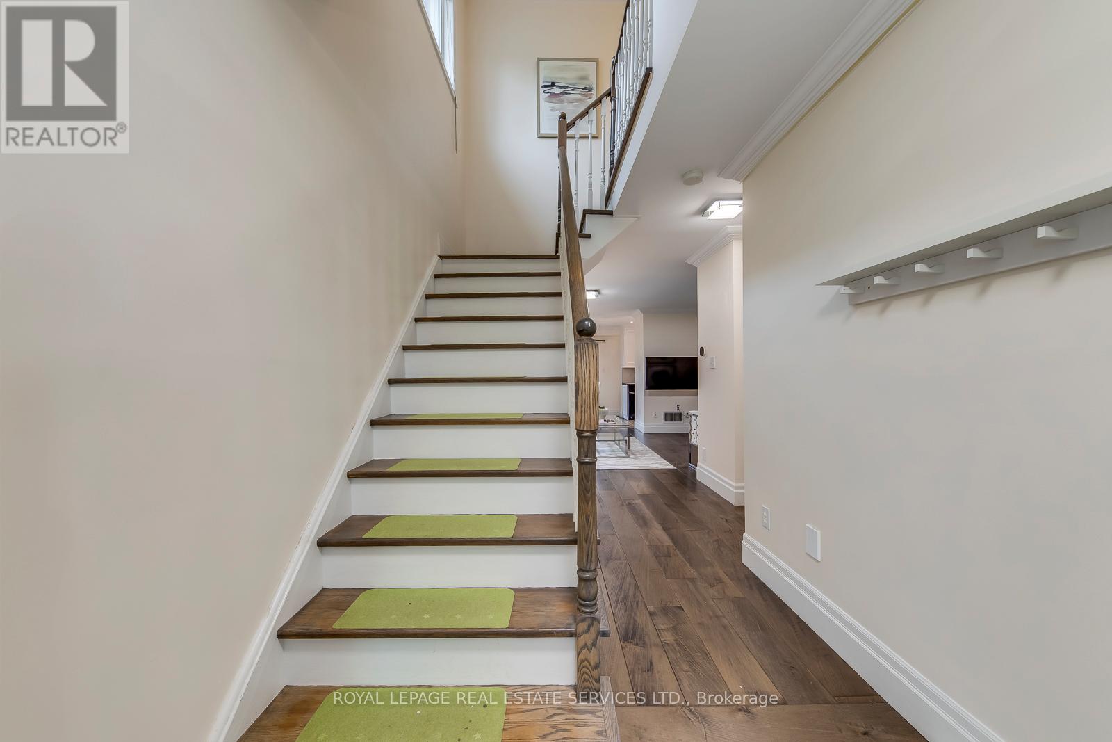 2101 Shady Glen Road, Oakville, ON - Indoor Photo Showing Other Room