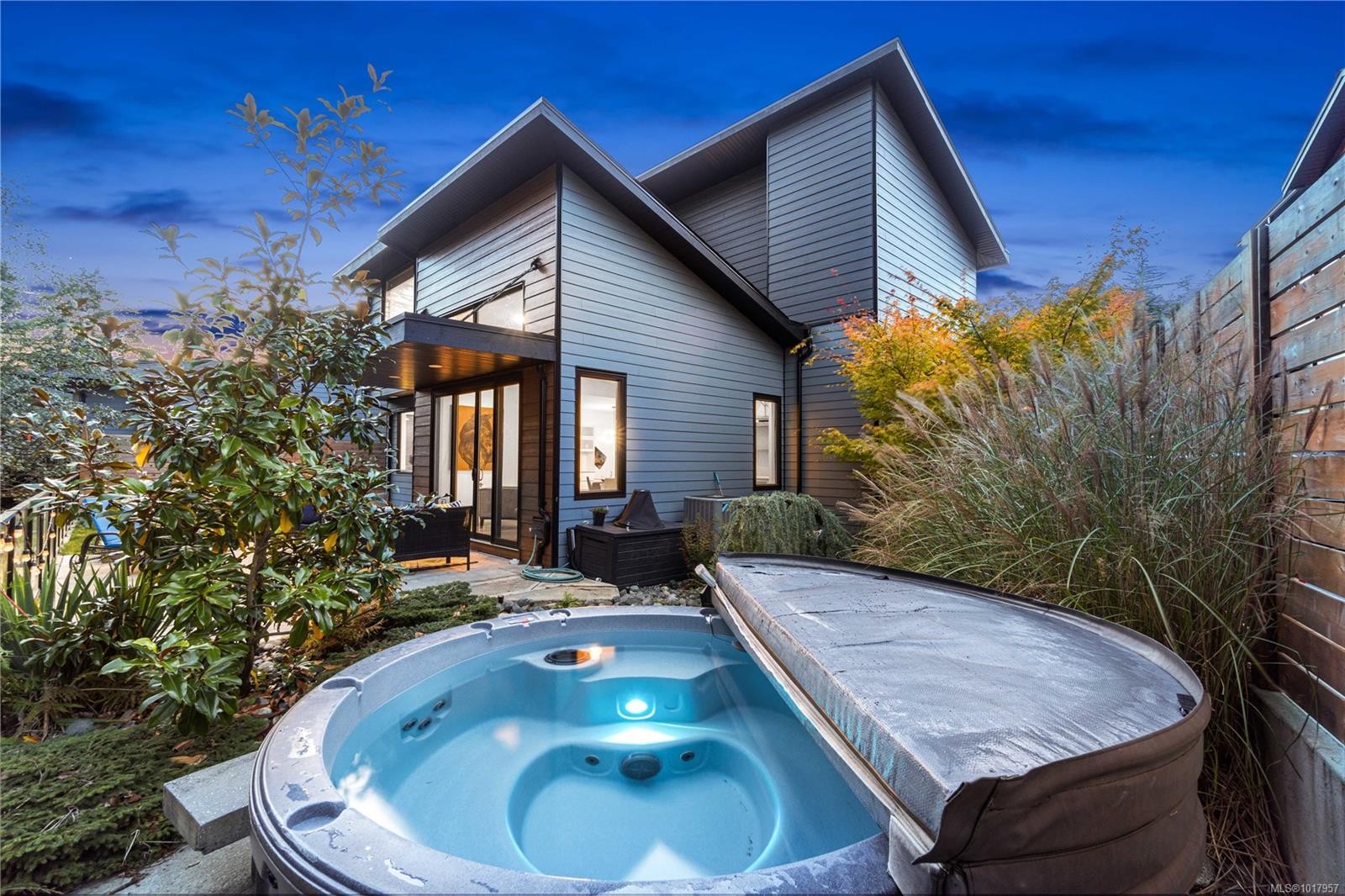 210 Crestline Terr, Nanaimo, BC