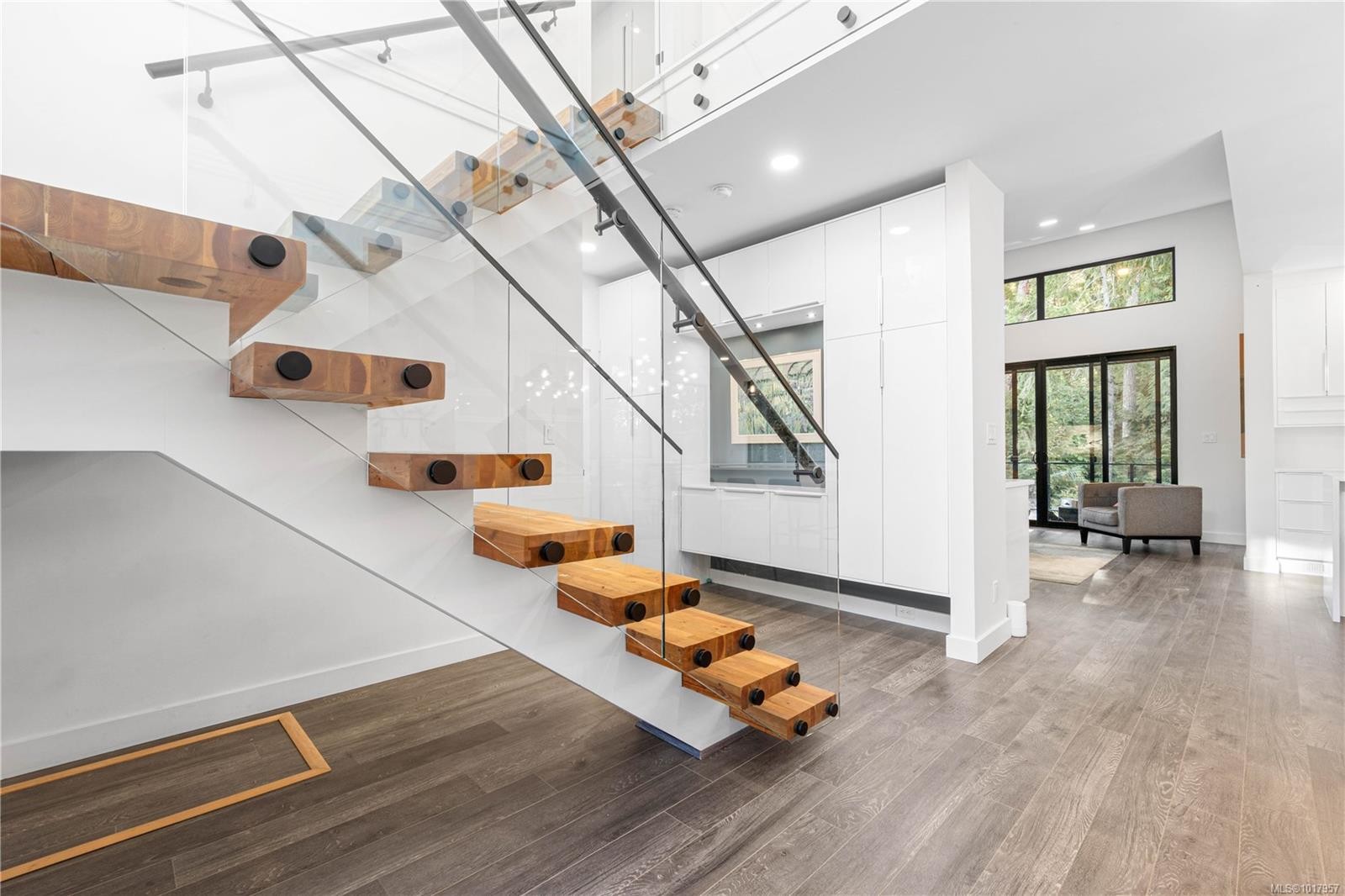 210 Crestline Terr, Nanaimo, BC