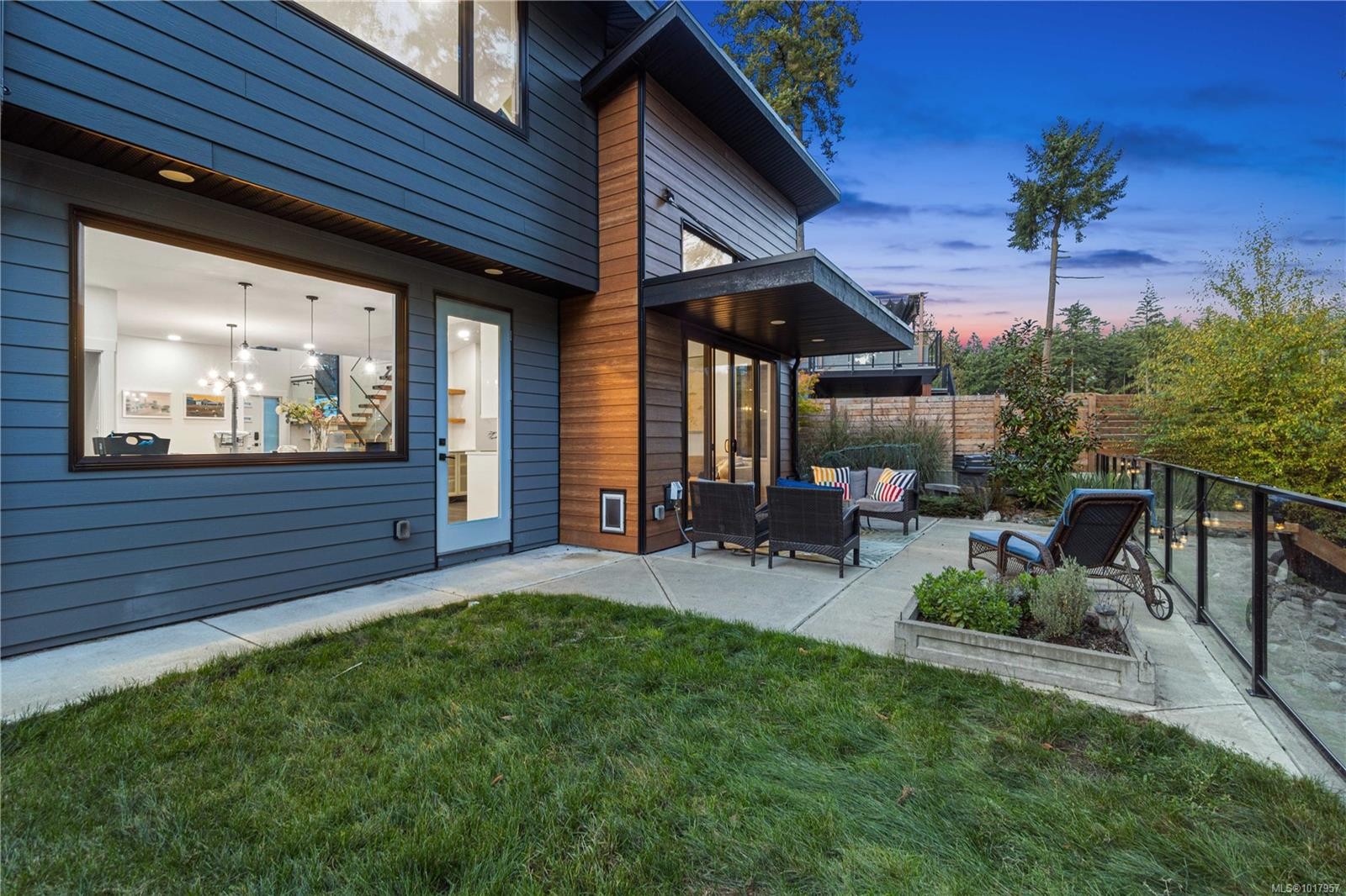 210 Crestline Terr, Nanaimo, BC