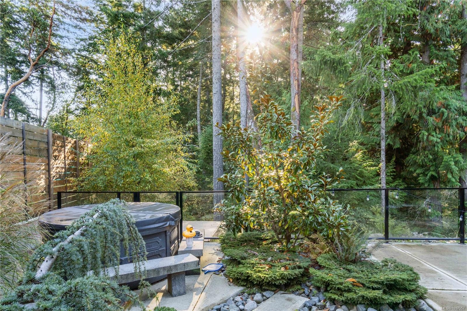 210 Crestline Terr, Nanaimo, BC