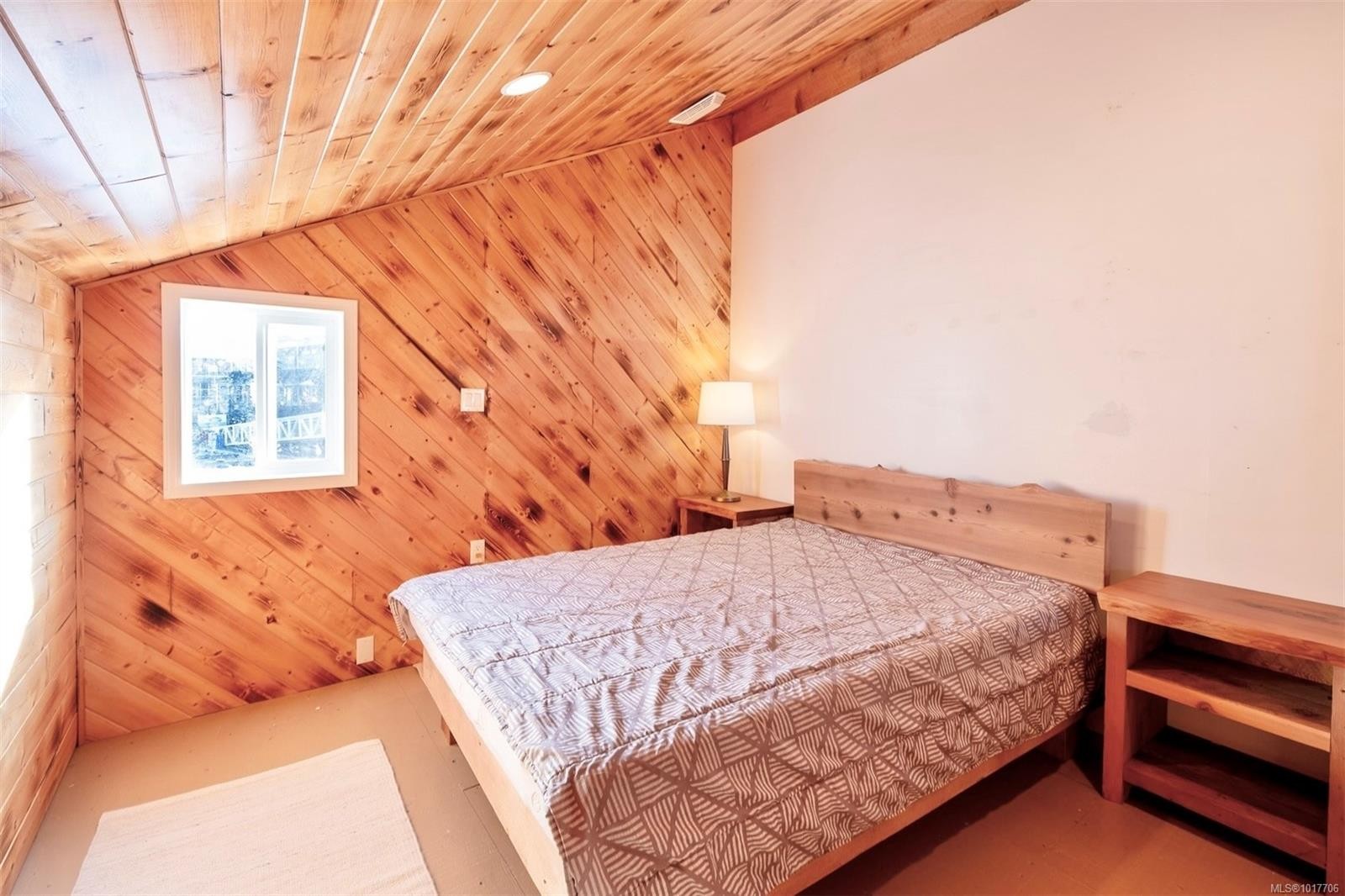 630 Campbell St, Tofino, BC