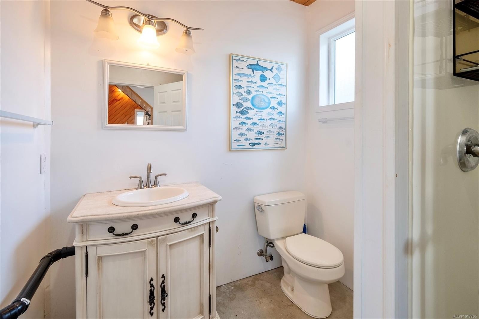 630 Campbell St, Tofino, BC