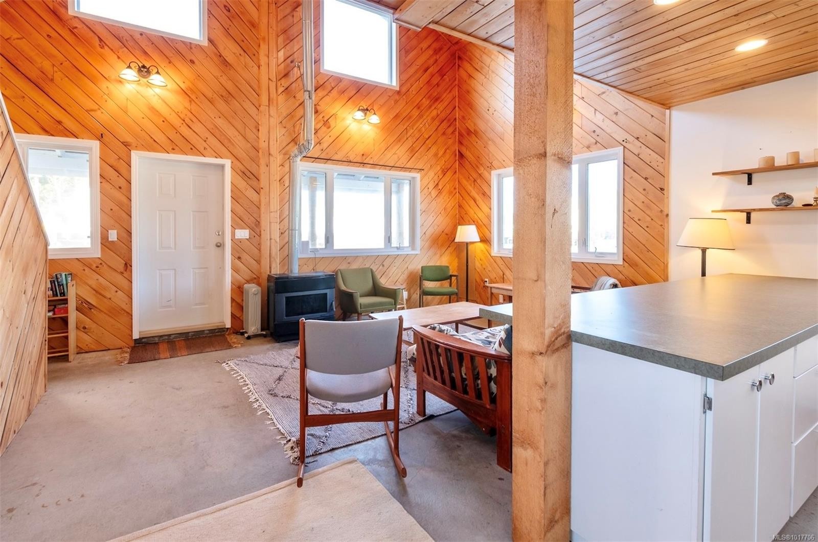 630 Campbell St, Tofino, BC