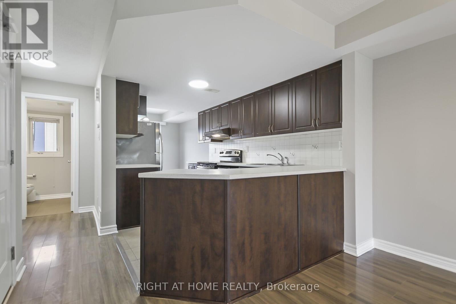 B - 1120 Klondike Road, Ottawa, ON - Indoor Photo Showing Other Room