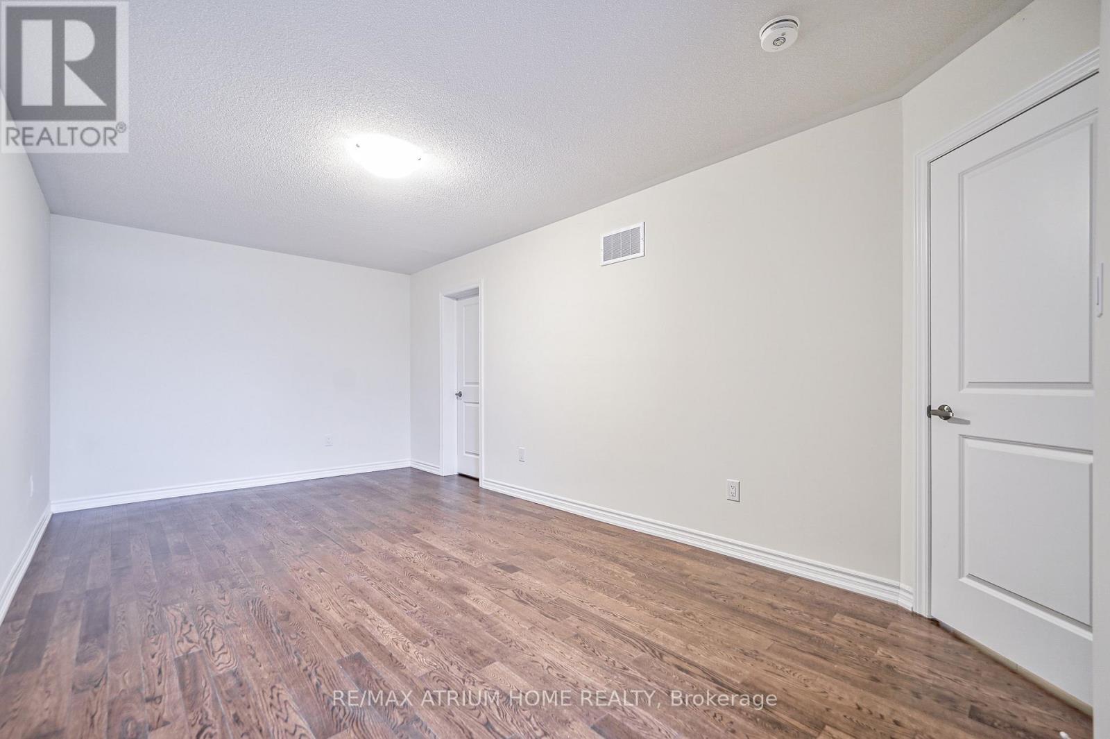 4 Thomas Frisby Jr. Crescent, Markham, ON - Indoor Photo Showing Other Room