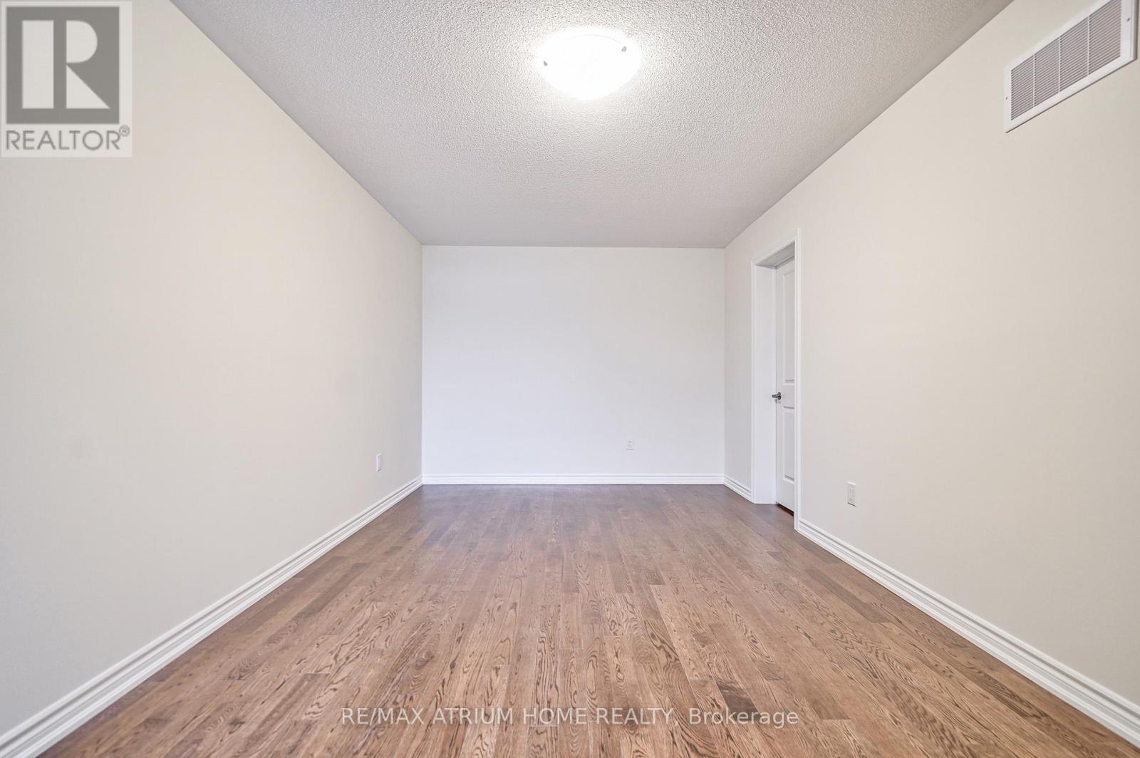 4 Thomas Frisby Jr. Crescent, Markham, ON - Indoor Photo Showing Other Room