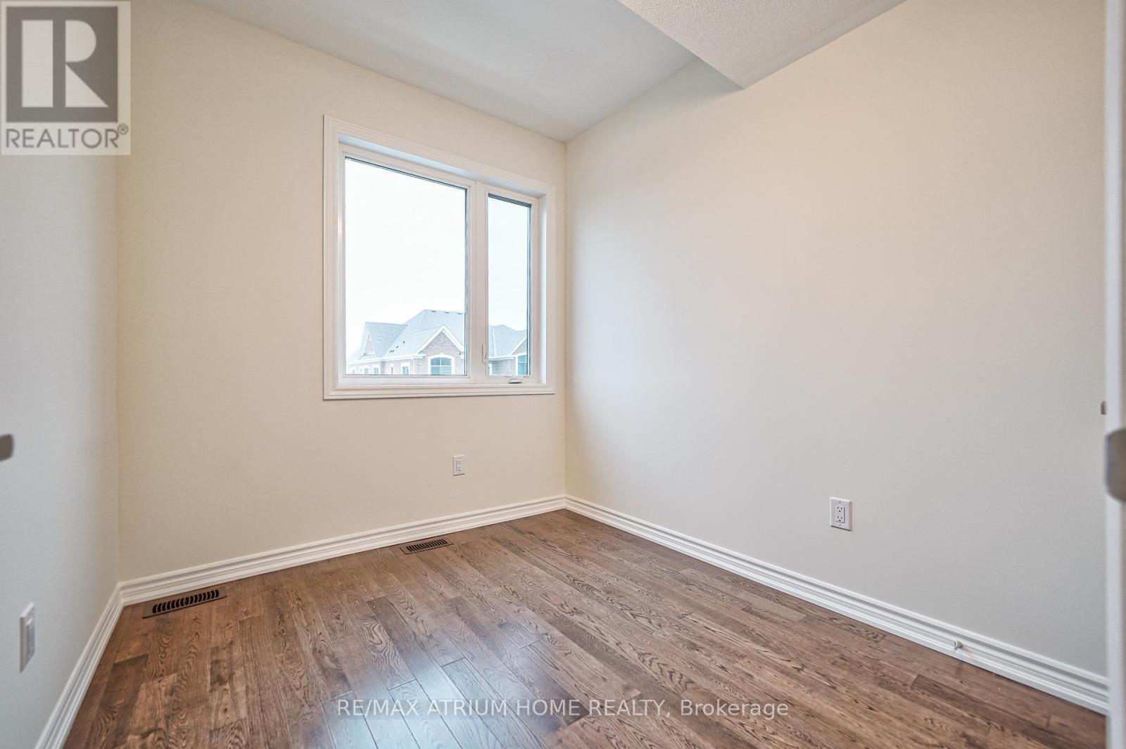 4 Thomas Frisby Jr. Crescent, Markham, ON - Indoor Photo Showing Other Room