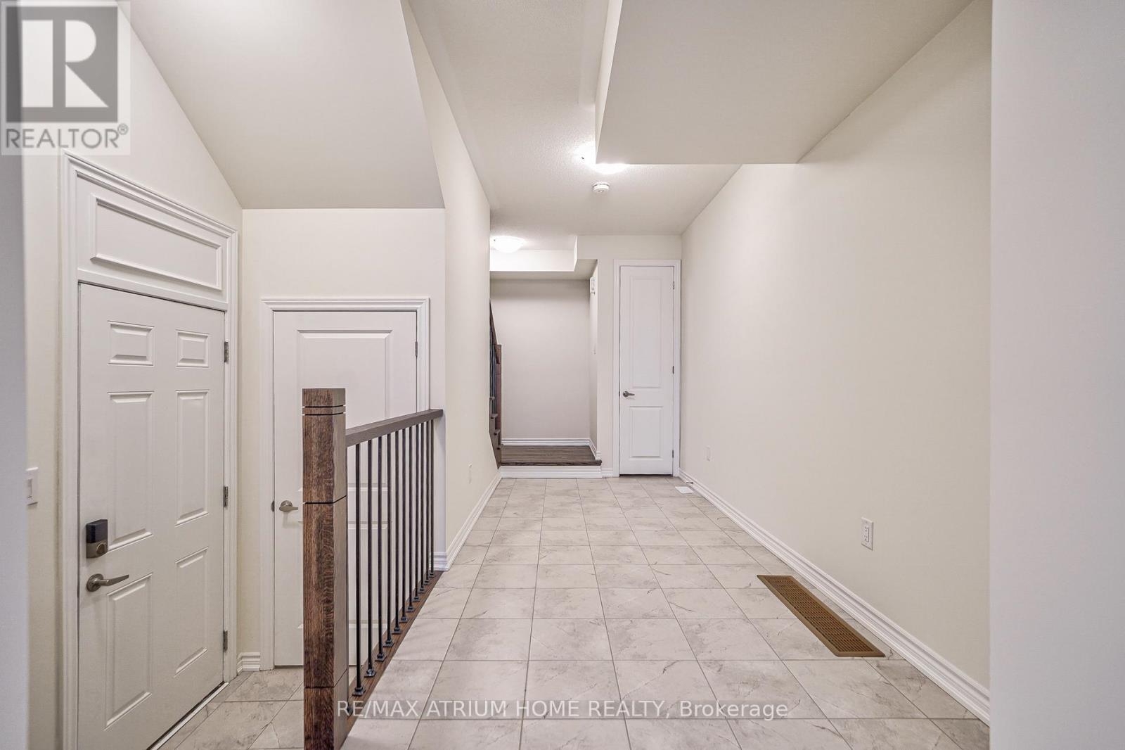 4 Thomas Frisby Jr. Crescent, Markham, ON - Indoor Photo Showing Other Room