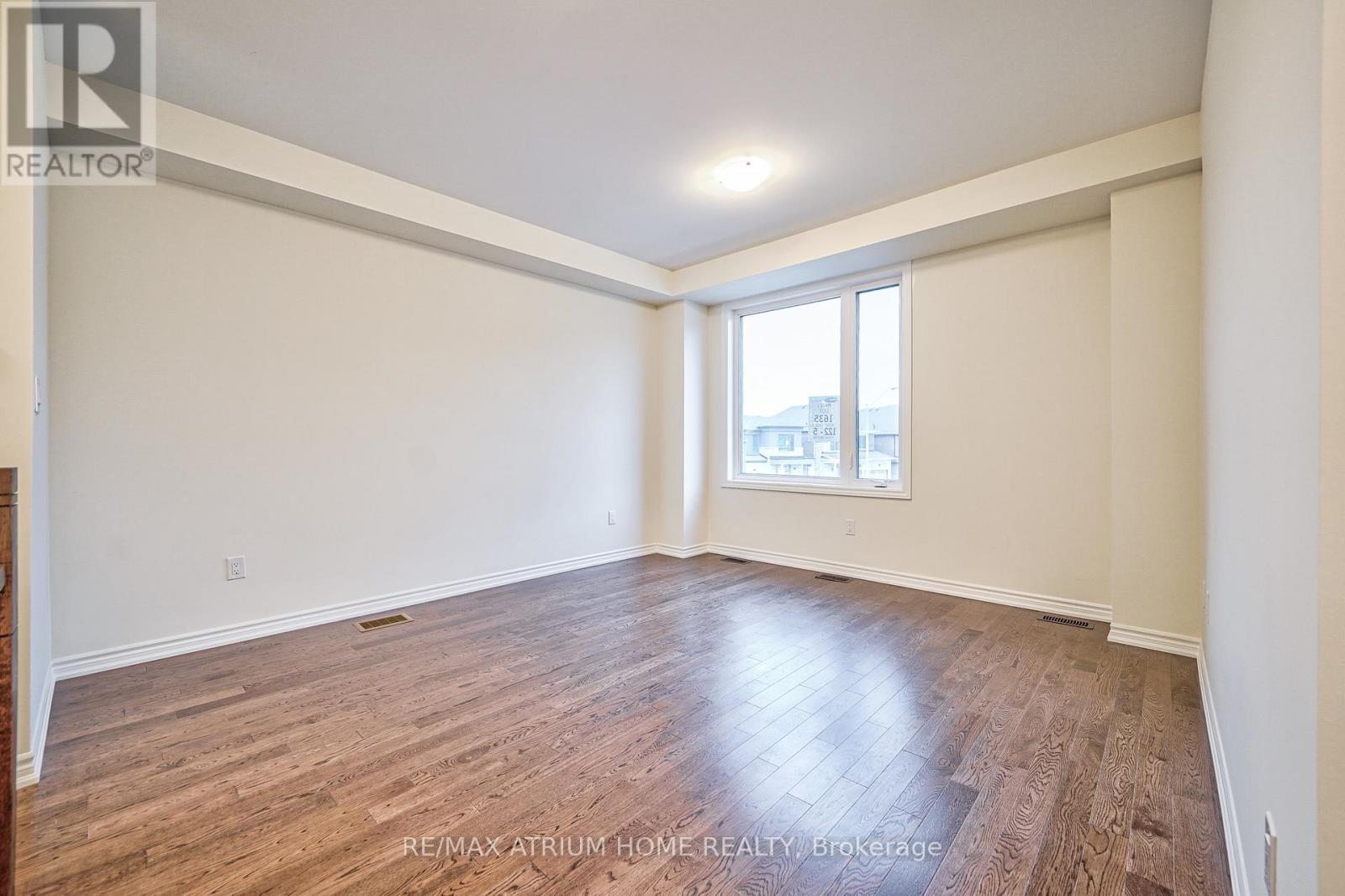 4 Thomas Frisby Jr. Crescent, Markham, ON - Indoor Photo Showing Other Room